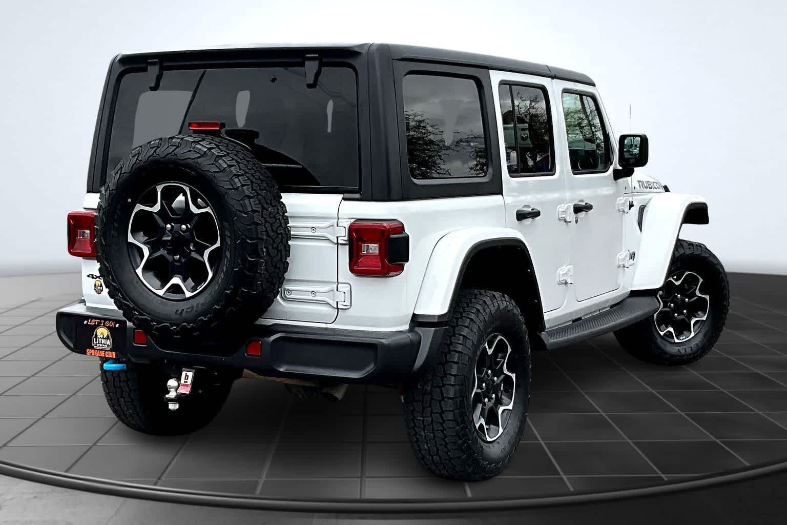 Thumbnail: 2023 Jeep Wrangler - 23
