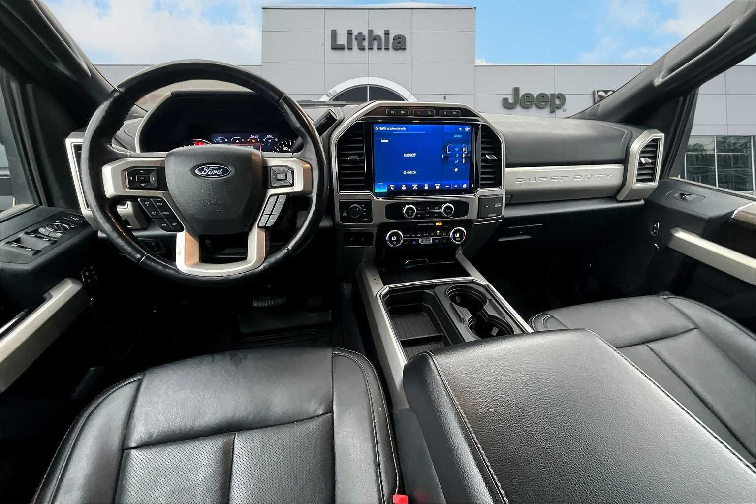 Thumbnail: 2022 Ford Econoline - 10