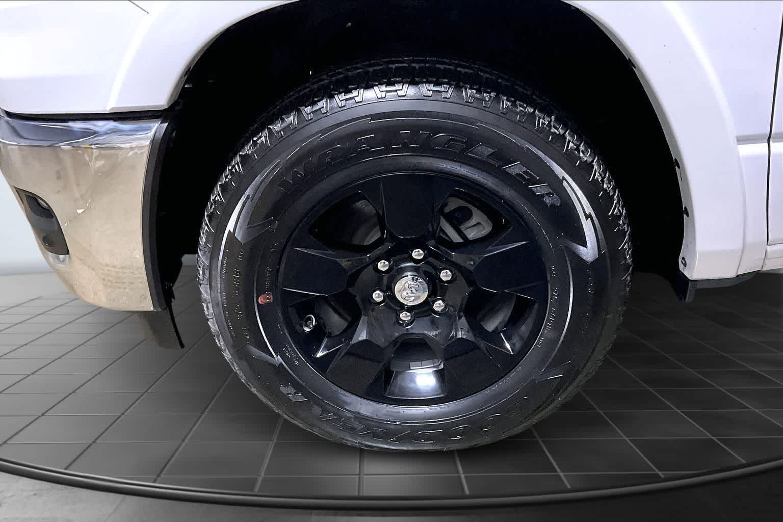 Thumbnail: 2025 RAM 1500 - 8