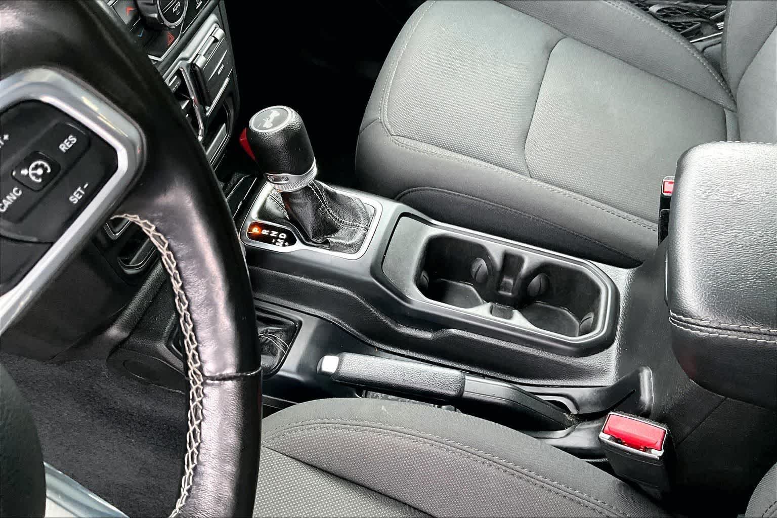 Thumbnail: 2023 Jeep Wrangler - 17