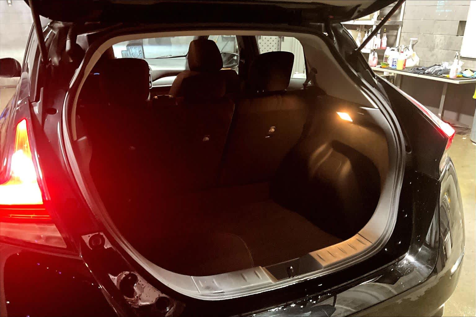 Thumbnail: 2022 Nissan Leaf - 19