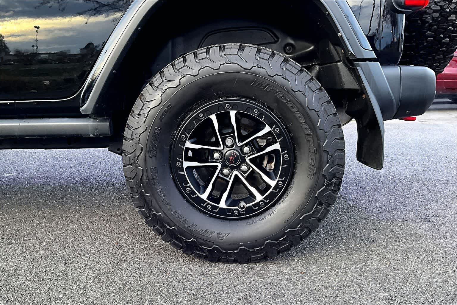 Thumbnail: 2024 Jeep Wrangler - 35