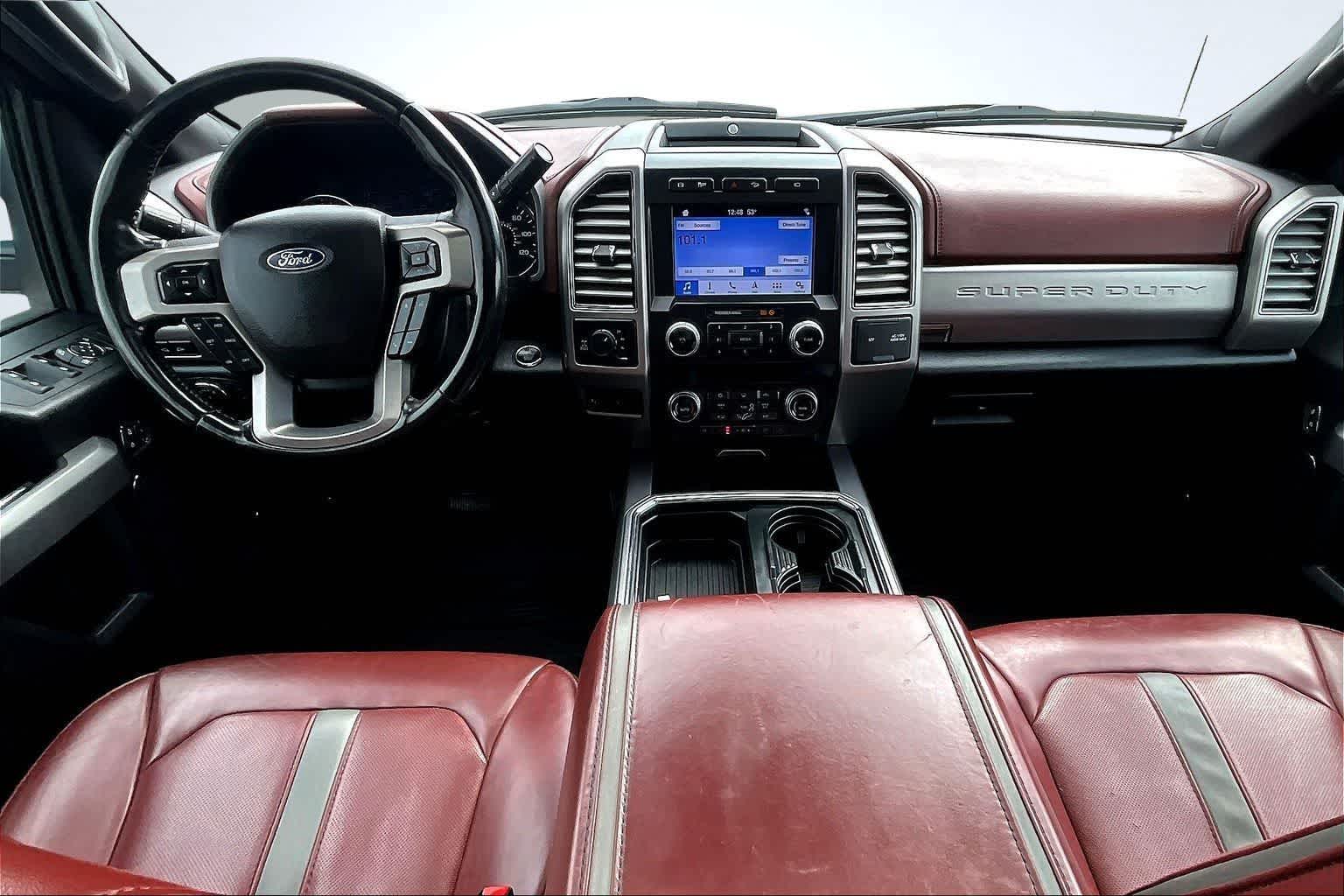 Thumbnail: 2019 Ford Econoline - 10