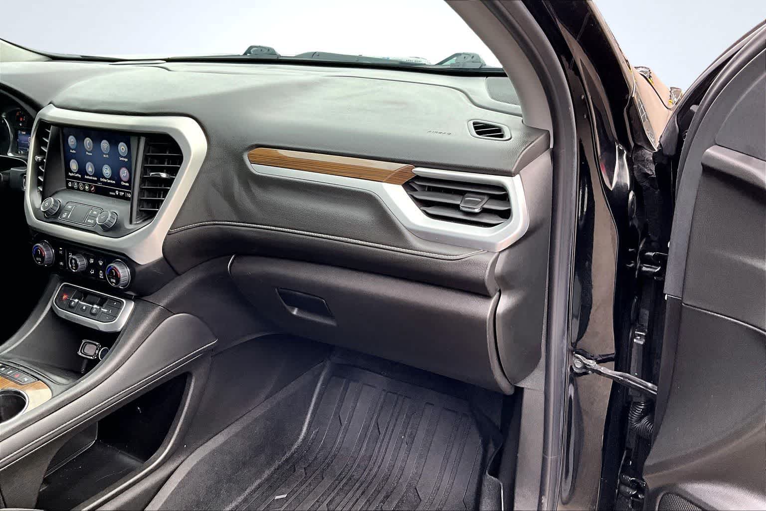 Thumbnail: 2023 GMC Acadia - 24