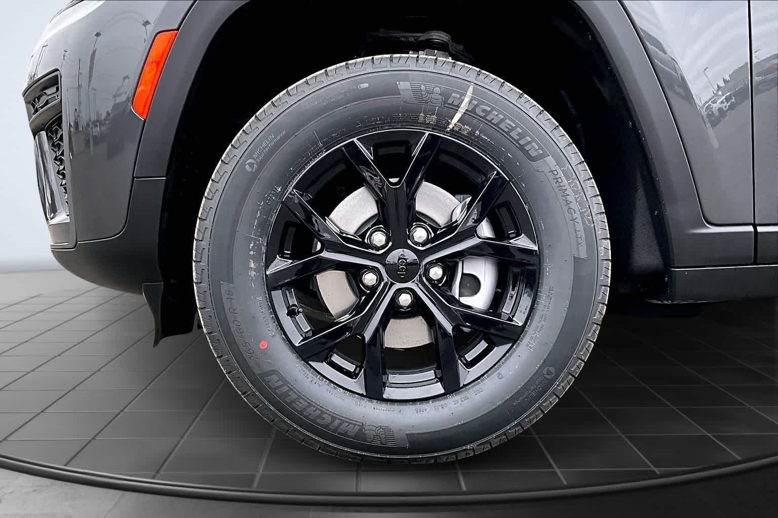 Thumbnail: 2026 Jeep Grand Cherokee - 8