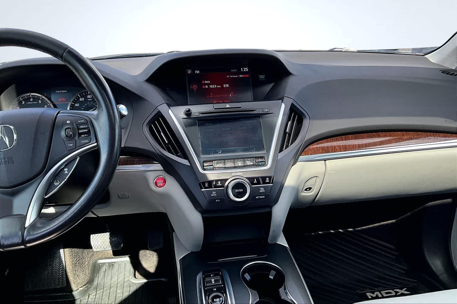 Thumbnail: 2017 Acura MDX - 16