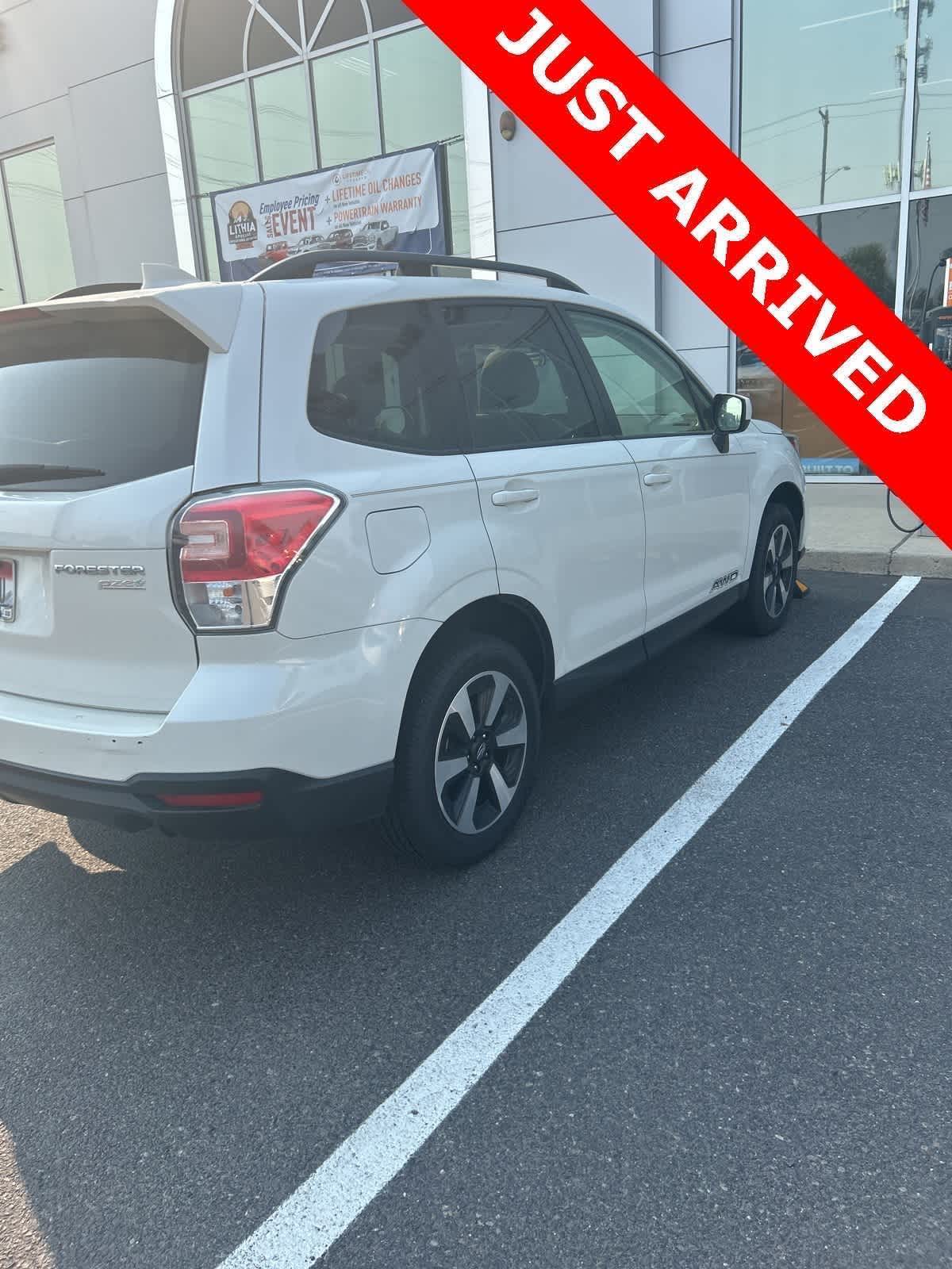 Thumbnail: 2017 Subaru Forester - 3