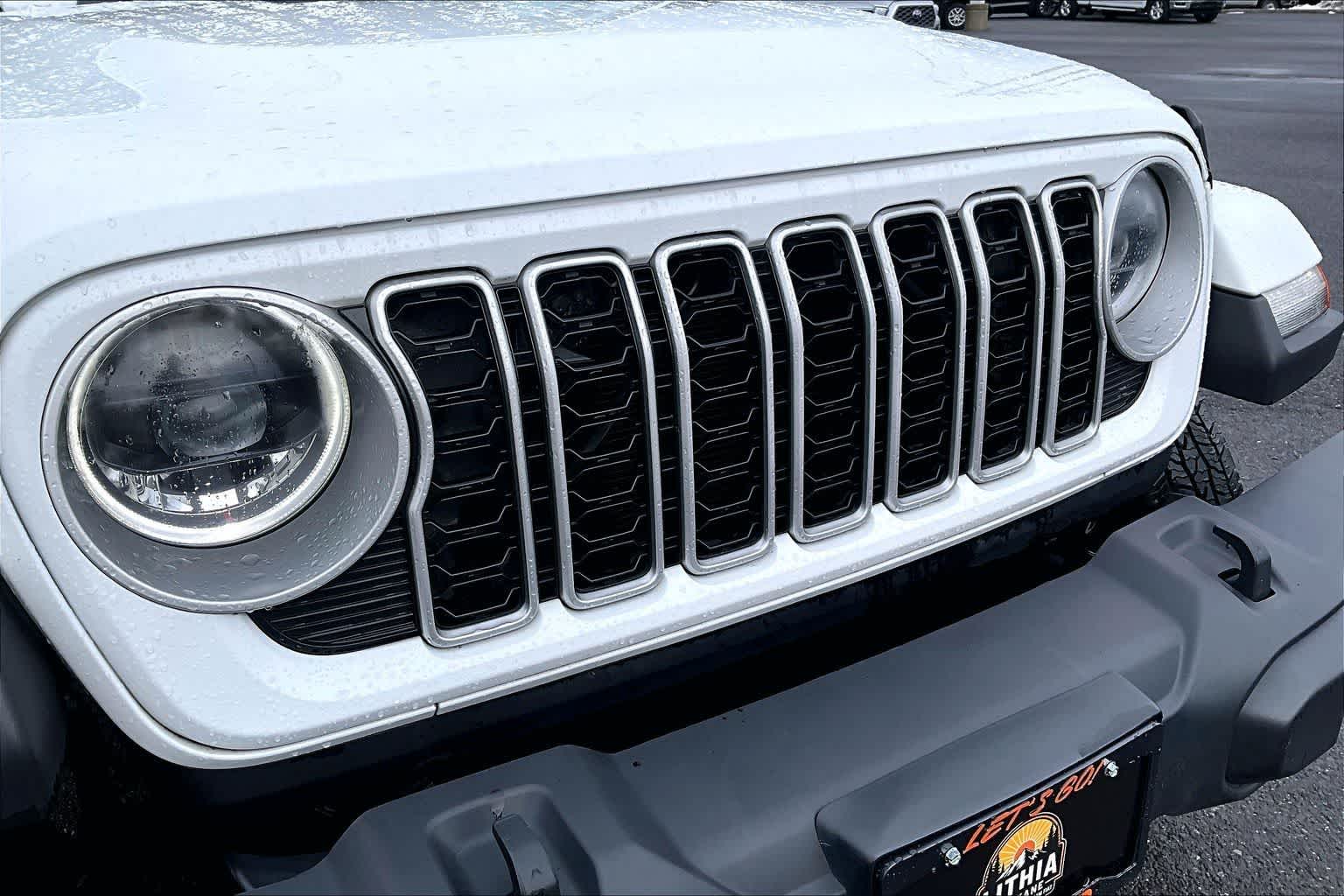 Thumbnail: 2024 Jeep Wrangler - 33