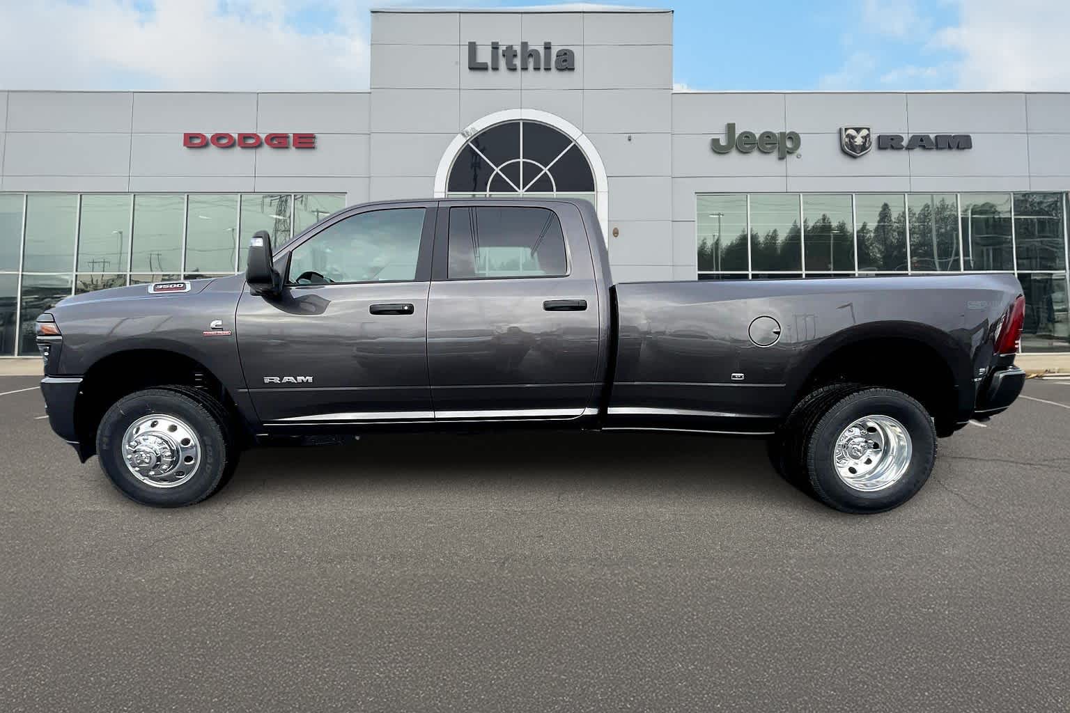 Thumbnail: 2026 RAM 3500 - 3