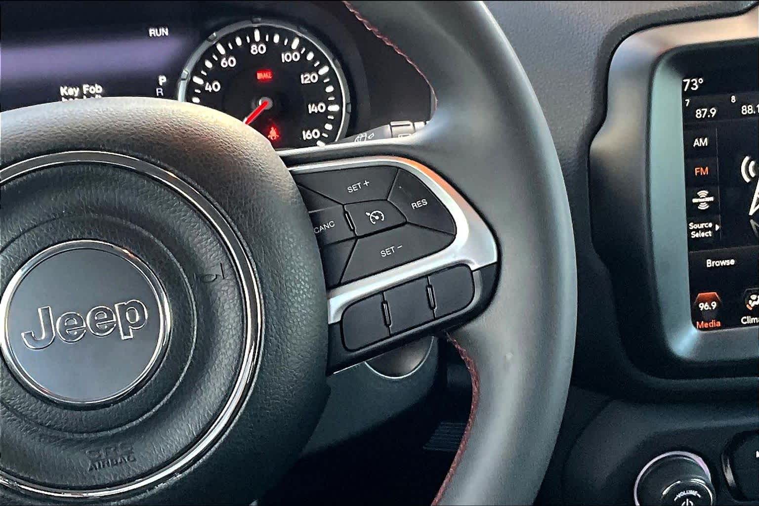 Thumbnail: 2023 Jeep Renegade - 26