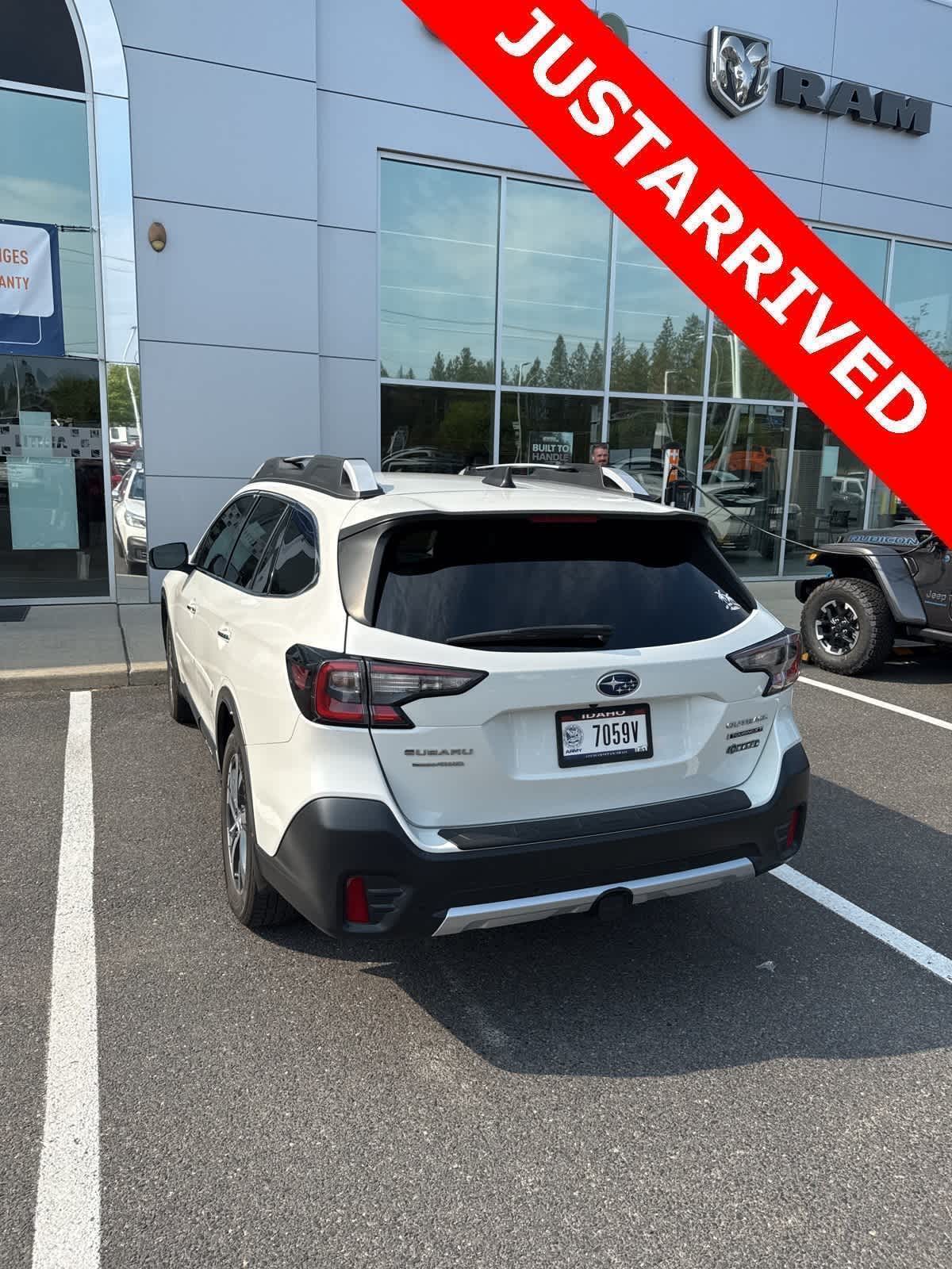 Thumbnail: 2022 Subaru Outback - 10