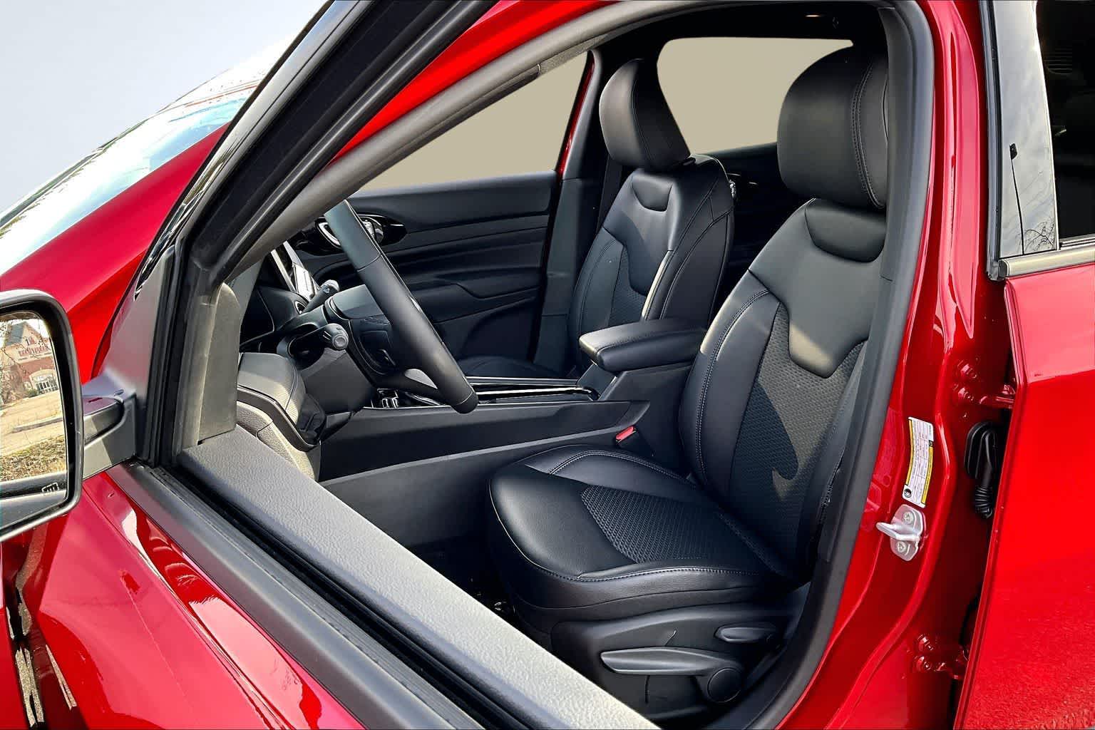 Thumbnail: 2026 Jeep Compass - 11