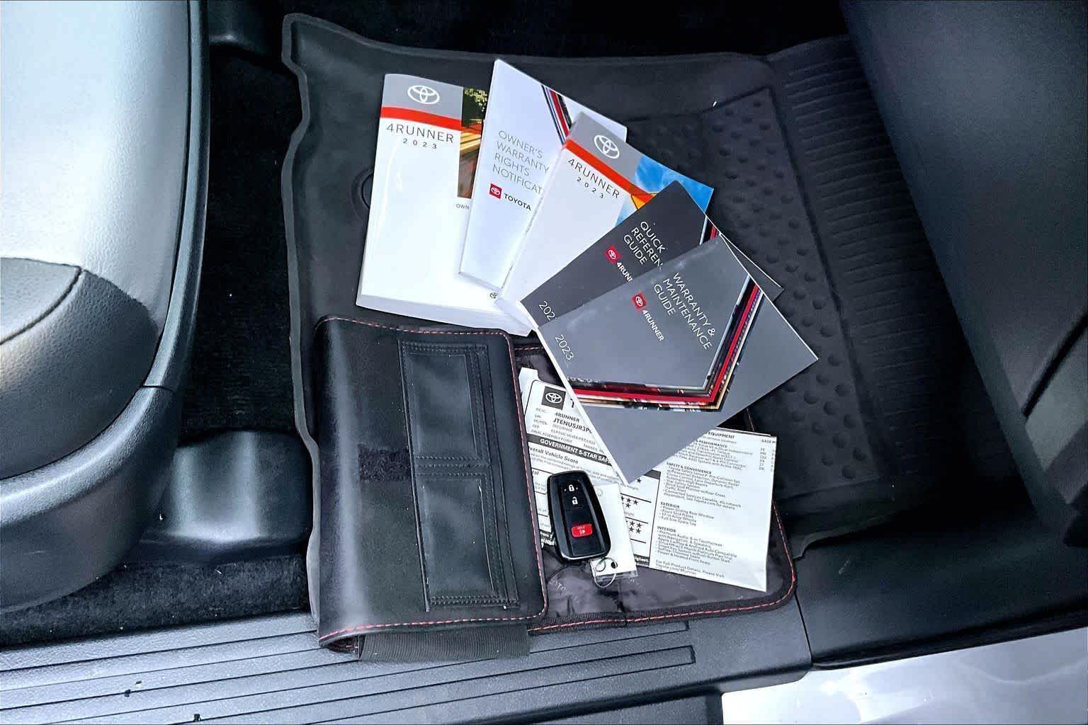 Thumbnail: 2023 Toyota 4Runner - 20