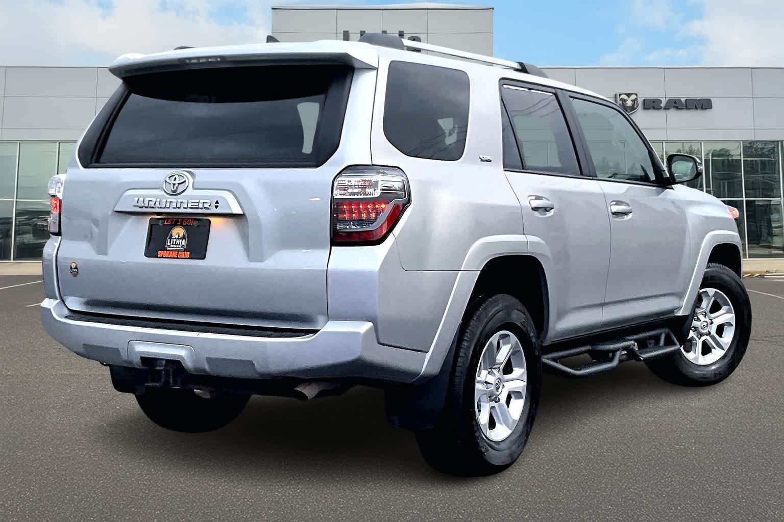 Thumbnail: 2023 Toyota 4Runner - 23