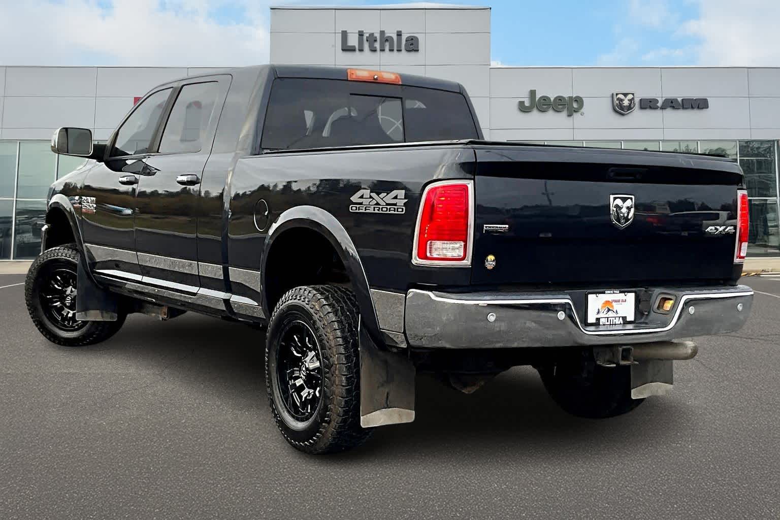 2017 Ram 2500 Laramie photo 4