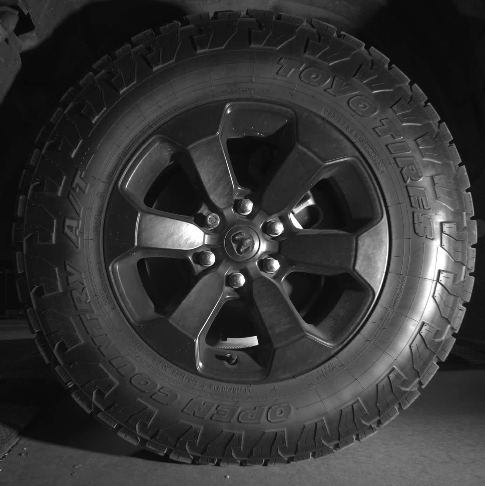 Thumbnail: 2024 RAM 1500 - 8