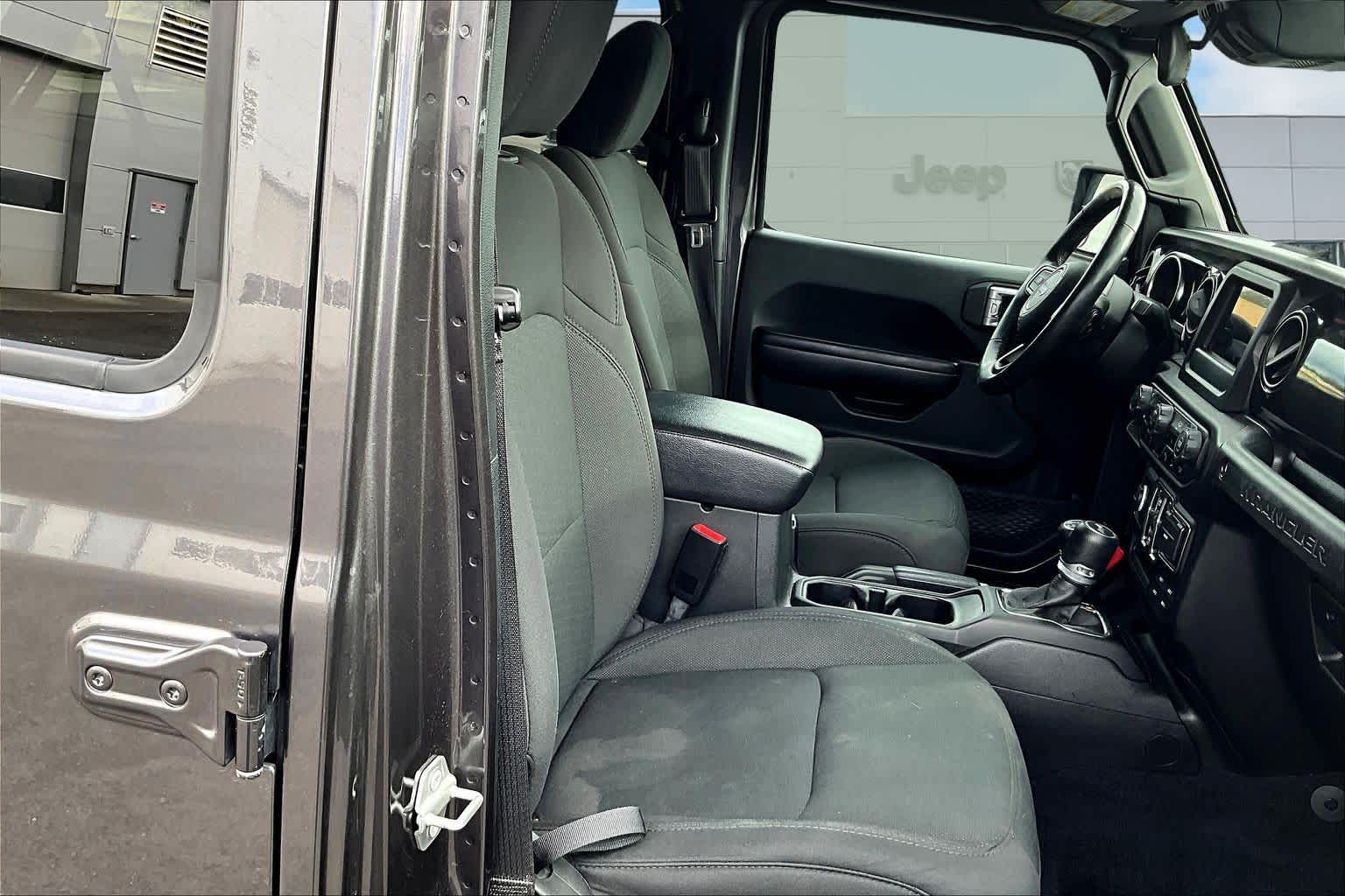 Thumbnail: 2020 Jeep Wrangler - 13