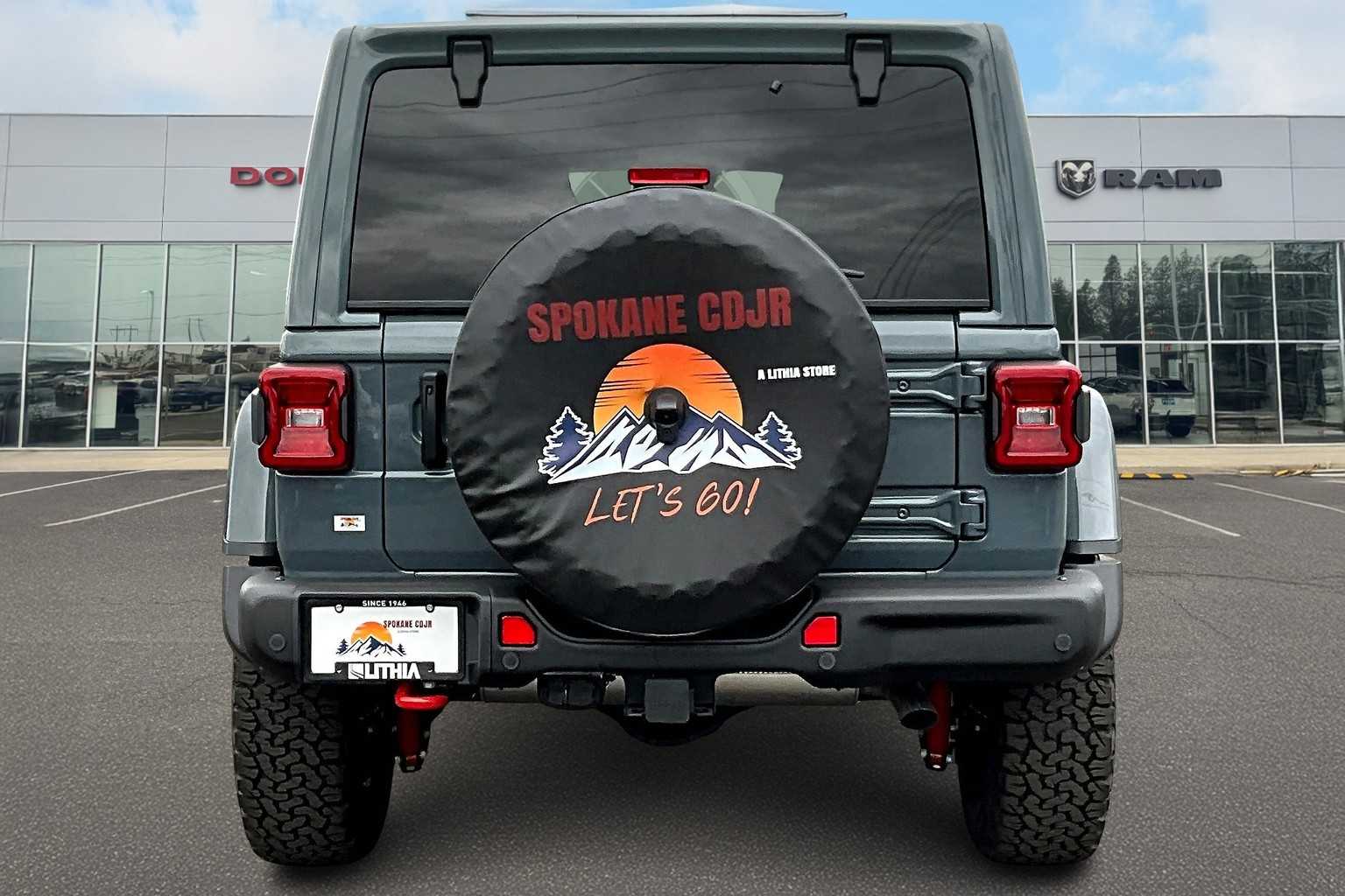 Thumbnail: 2025 Jeep Wrangler - 5