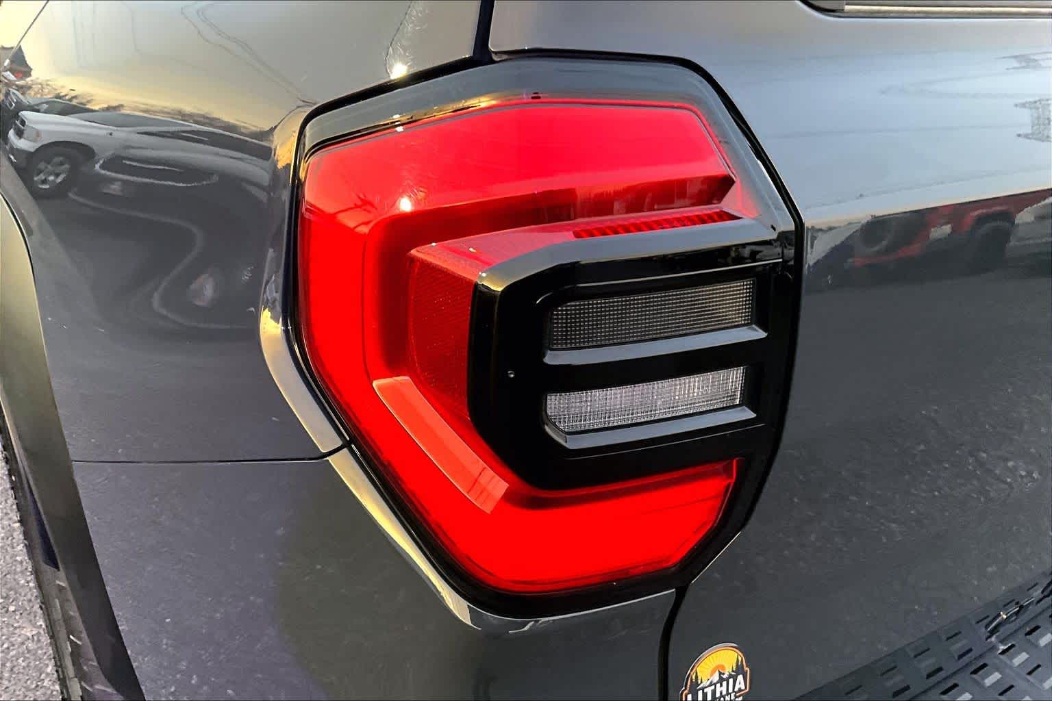 Thumbnail: 2025 Toyota 4Runner - 32