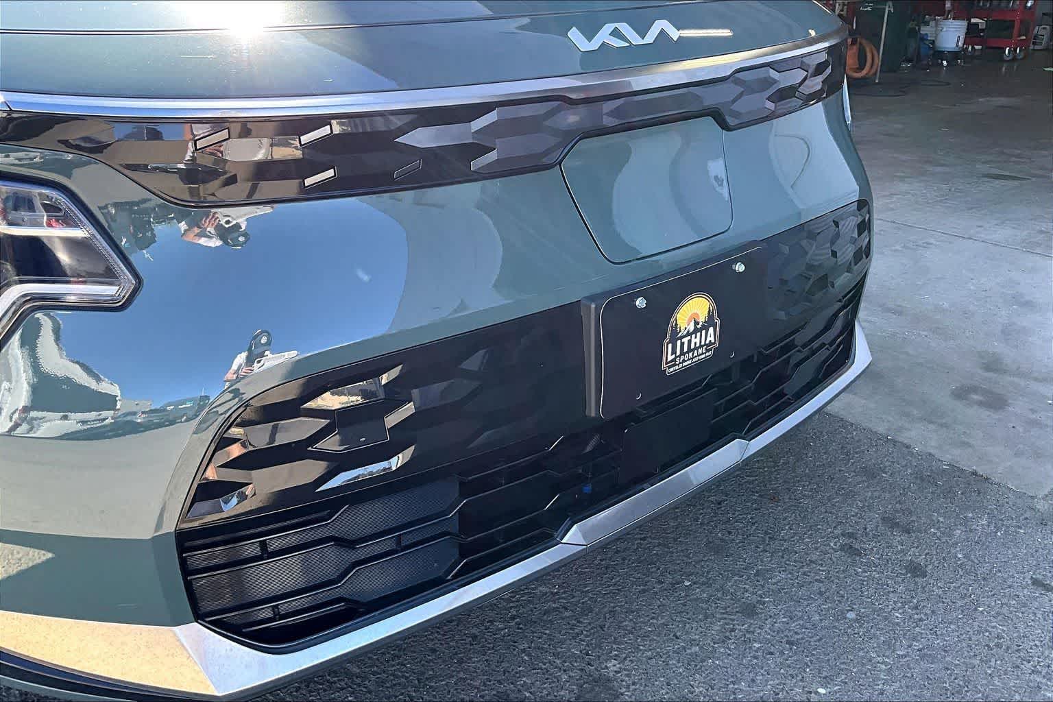 Thumbnail: 2024 Kia Niro - 33
