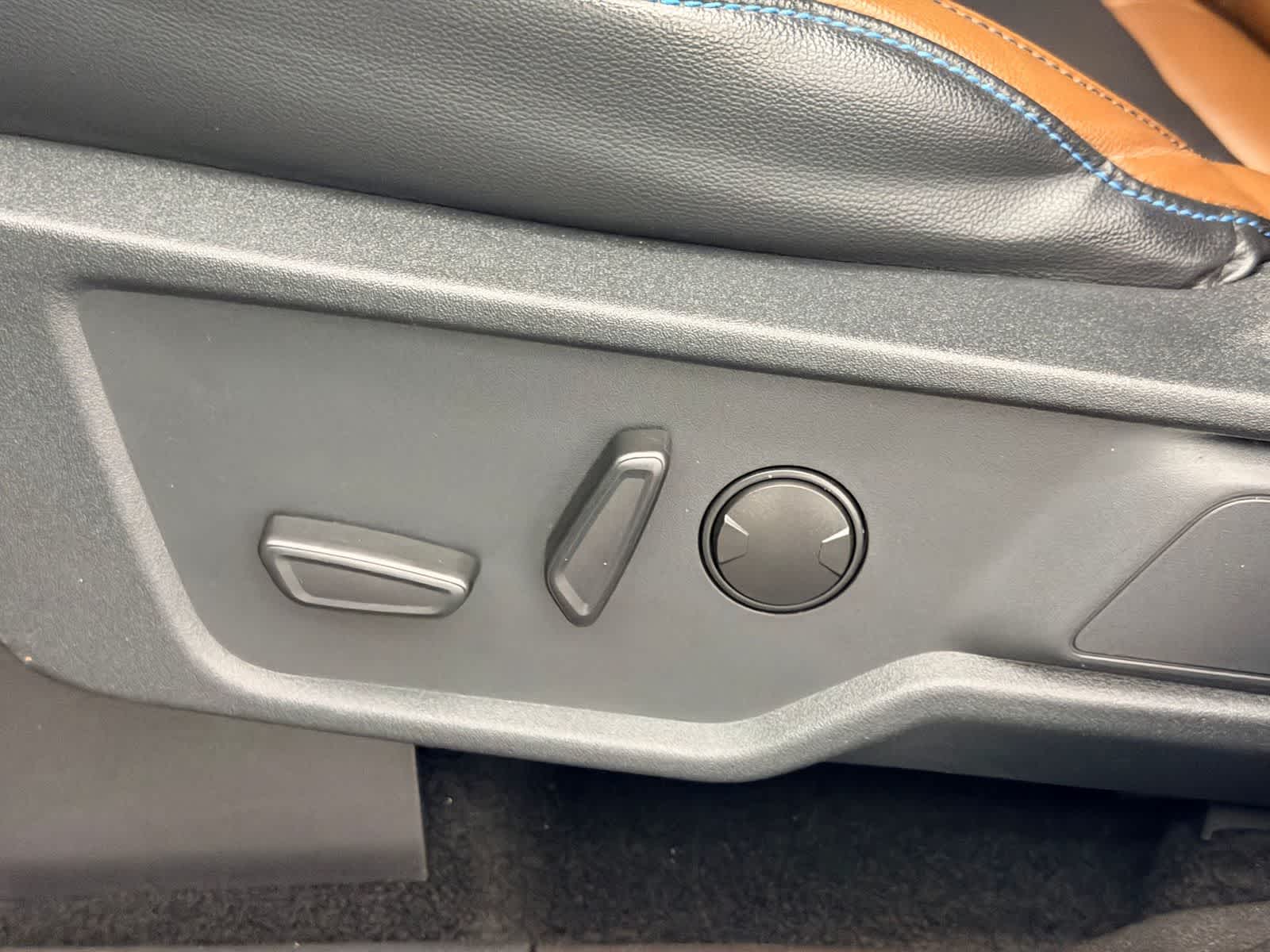 Thumbnail: 2024 Ford Bronco - 17