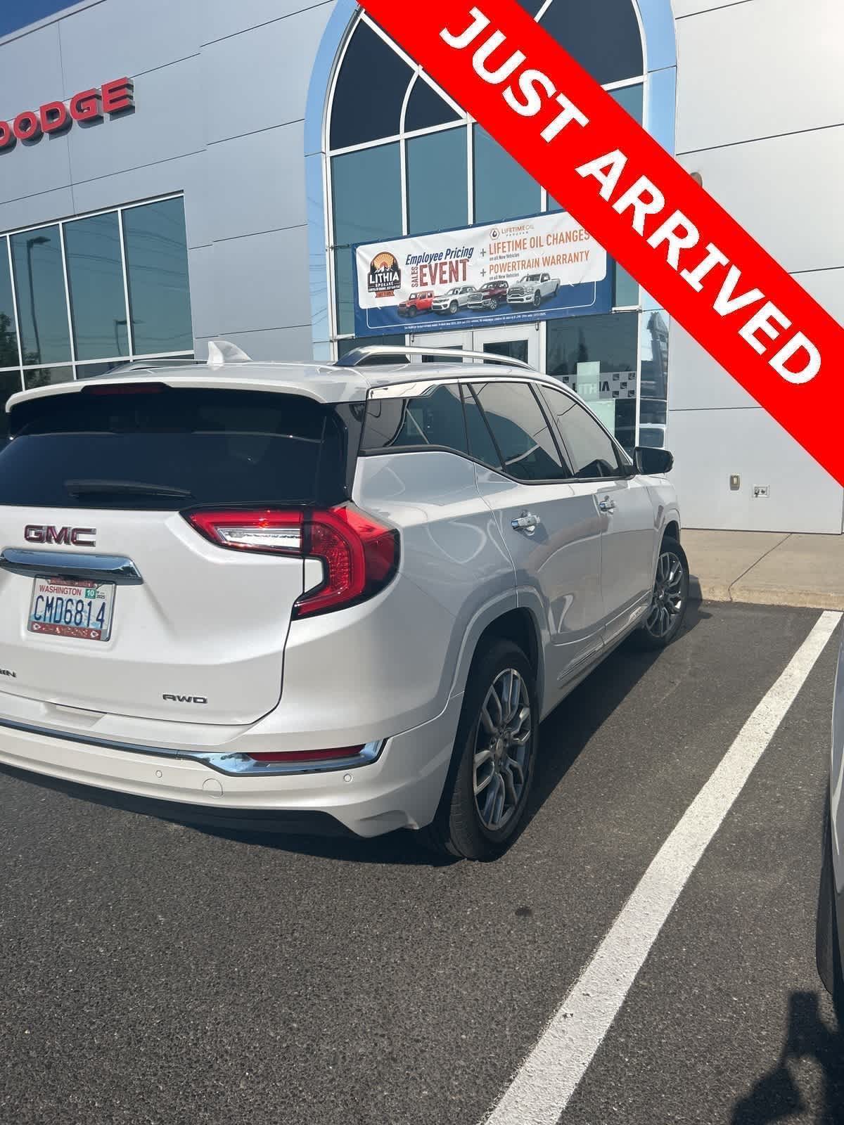 2024 Gmc Terrain Denali photo 3