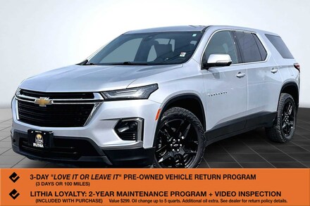 2022 Chevrolet Traverse LS SUV