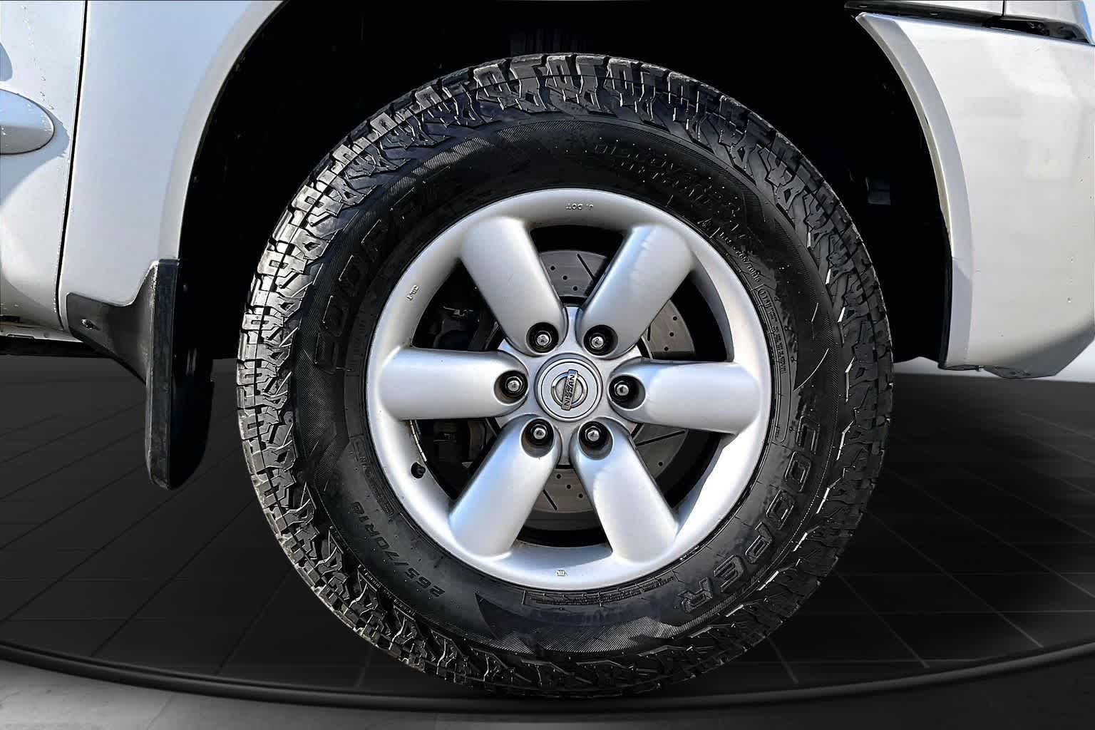 Thumbnail: 2012 Nissan Titan - 34