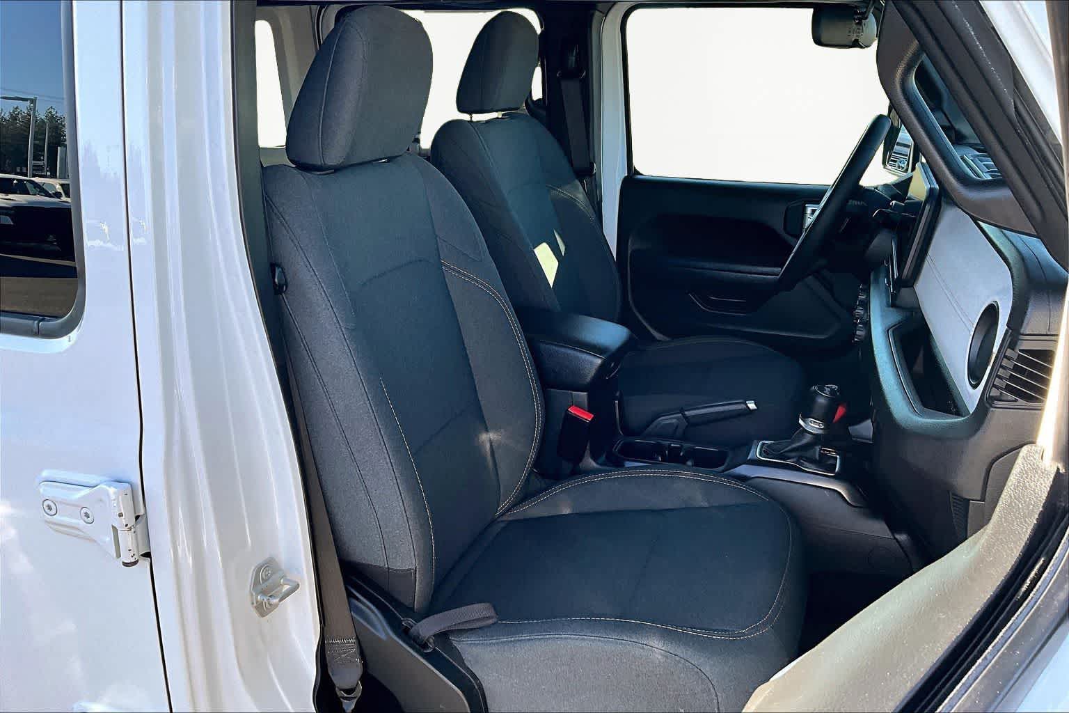 Thumbnail: 2024 Jeep Wrangler - 14