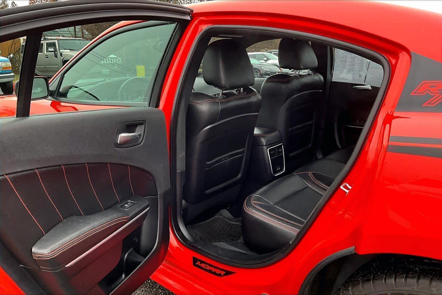 Thumbnail: 2019 Dodge Charger - 13