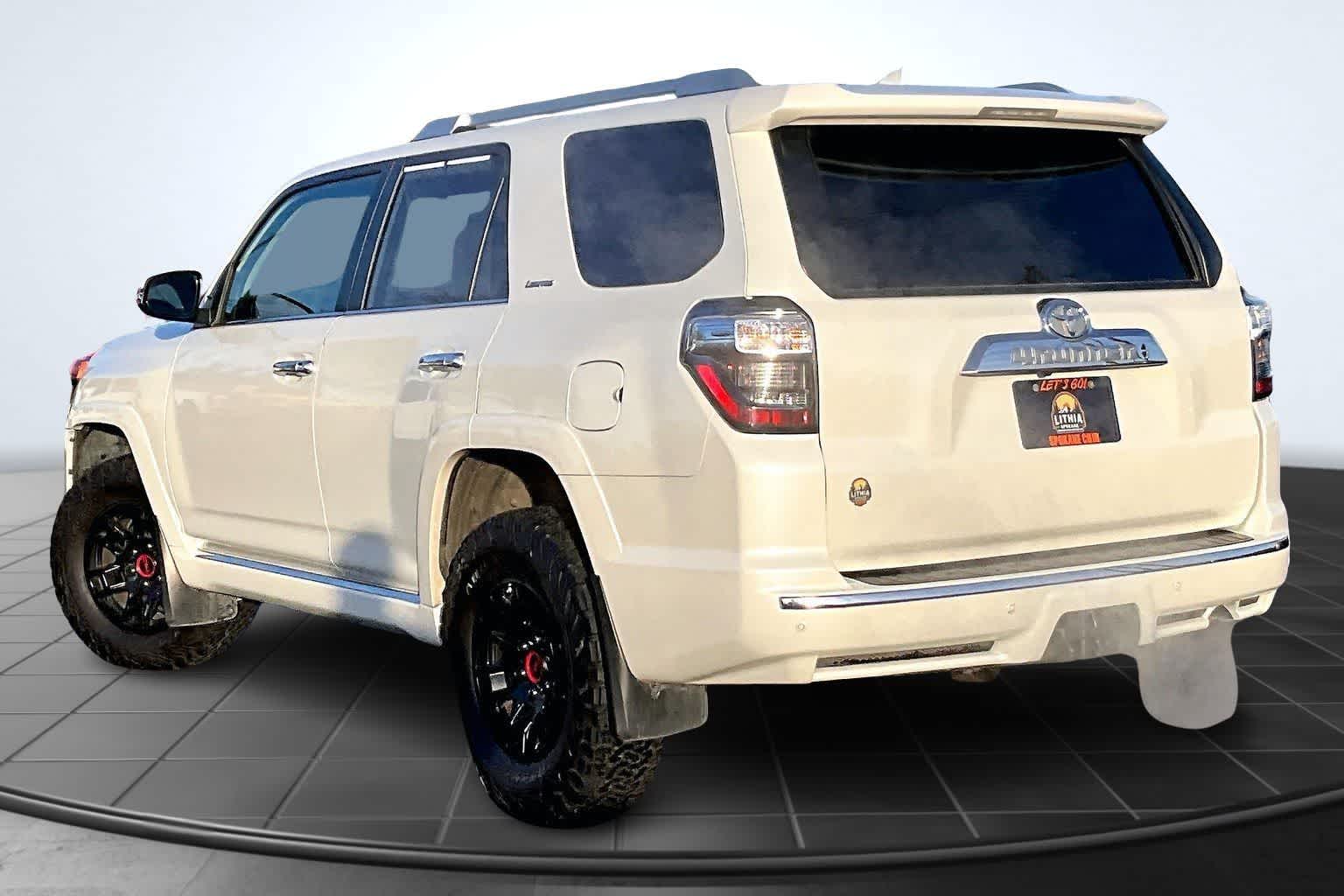Thumbnail: 2021 Toyota 4Runner - 4