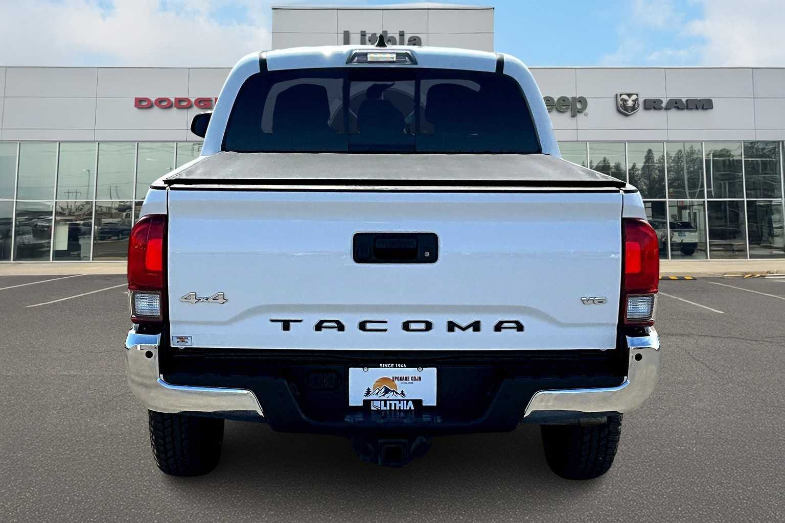 Thumbnail: 2020 Toyota Tacoma - 5
