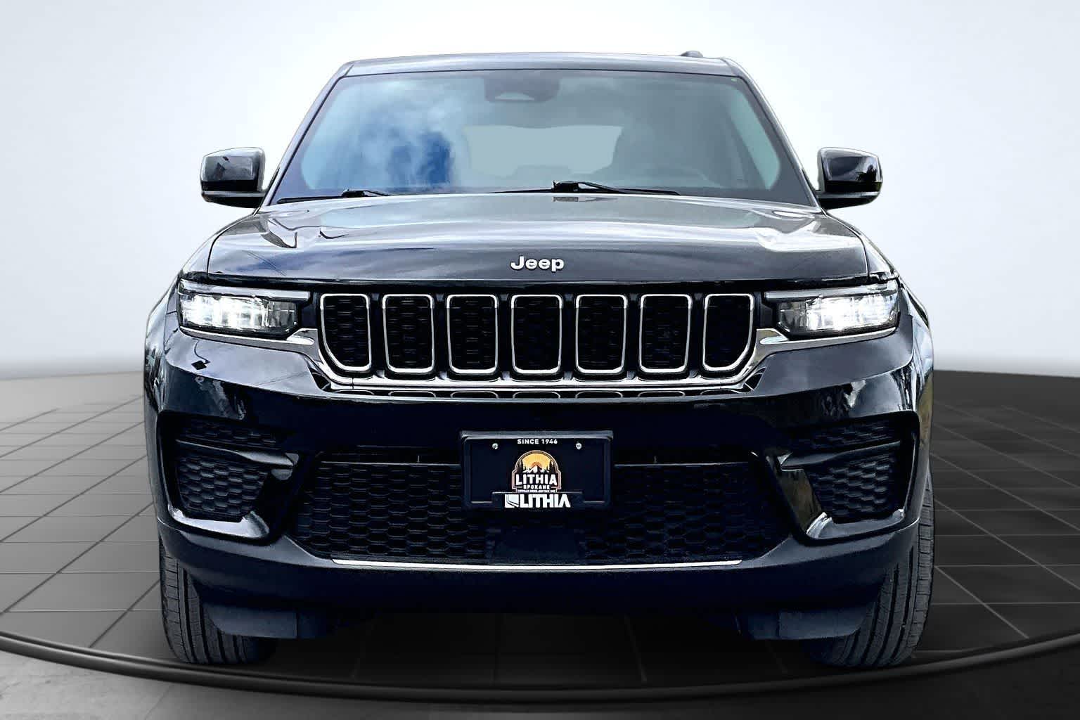Thumbnail: 2023 Jeep Grand Cherokee - 5