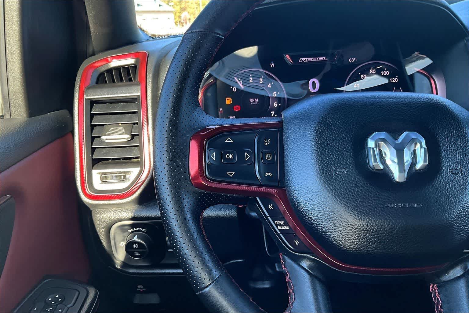 Thumbnail: 2025 RAM 1500 - 25