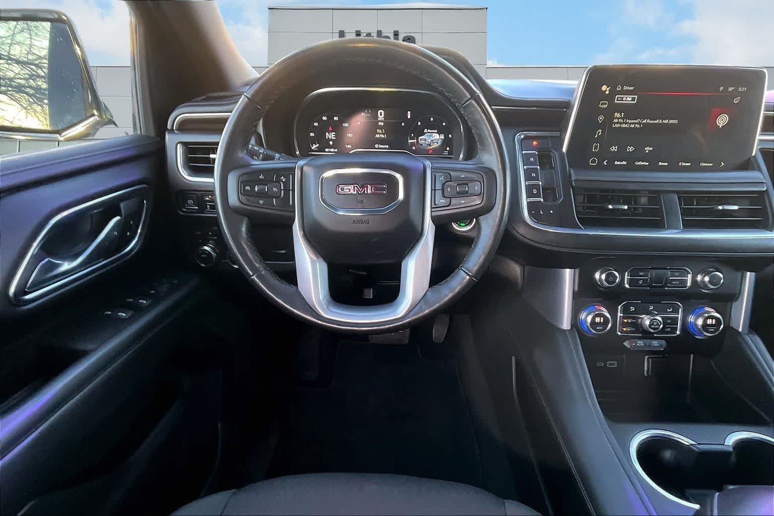 Thumbnail: 2023 GMC Yukon - 15