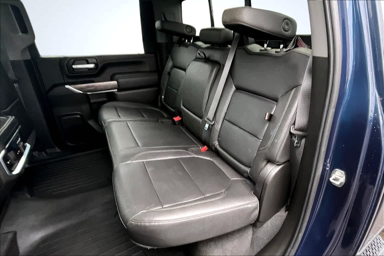 Thumbnail: 2022 Chevrolet Silverado 3500 - 13