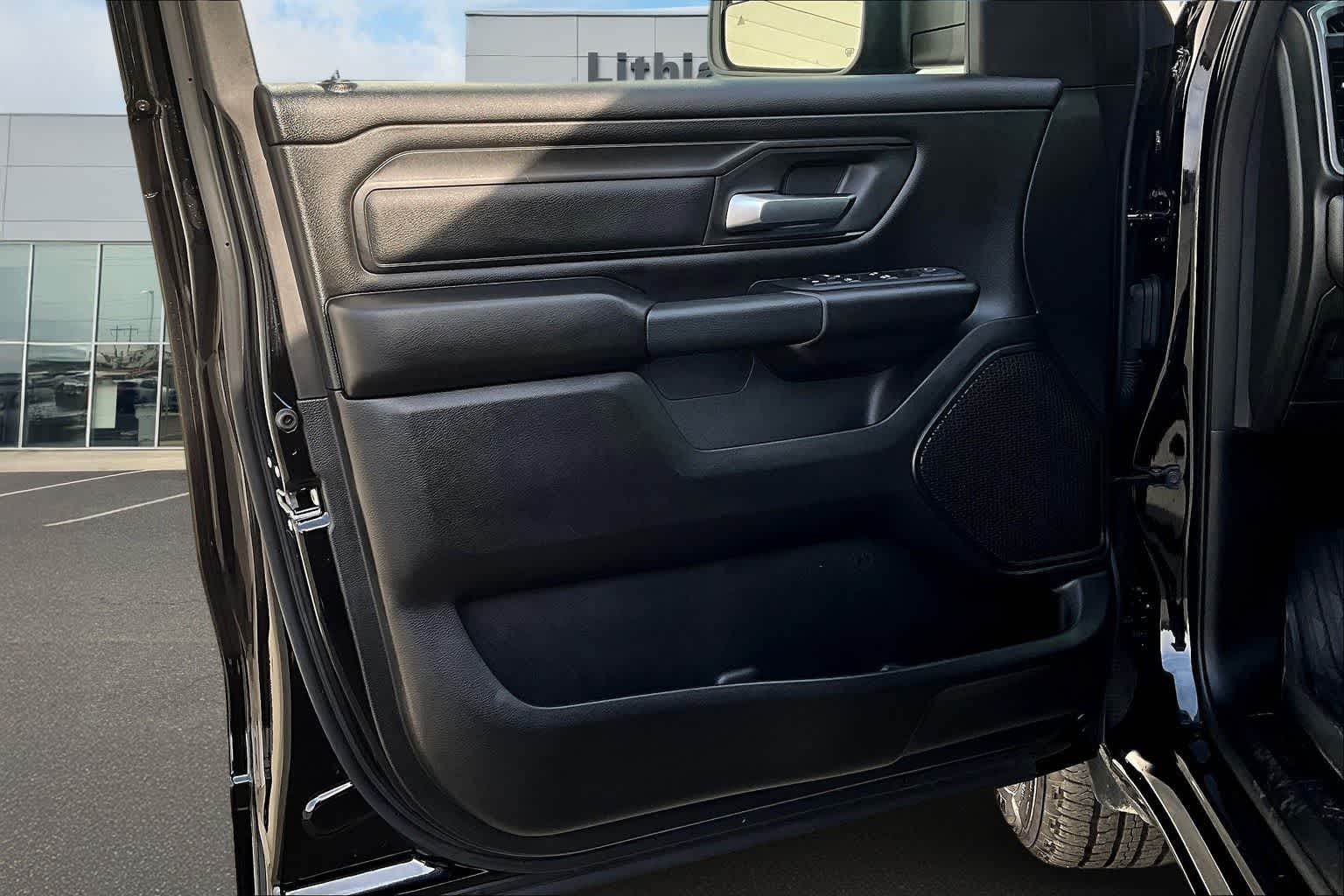 Thumbnail: 2025 RAM 1500 - 28