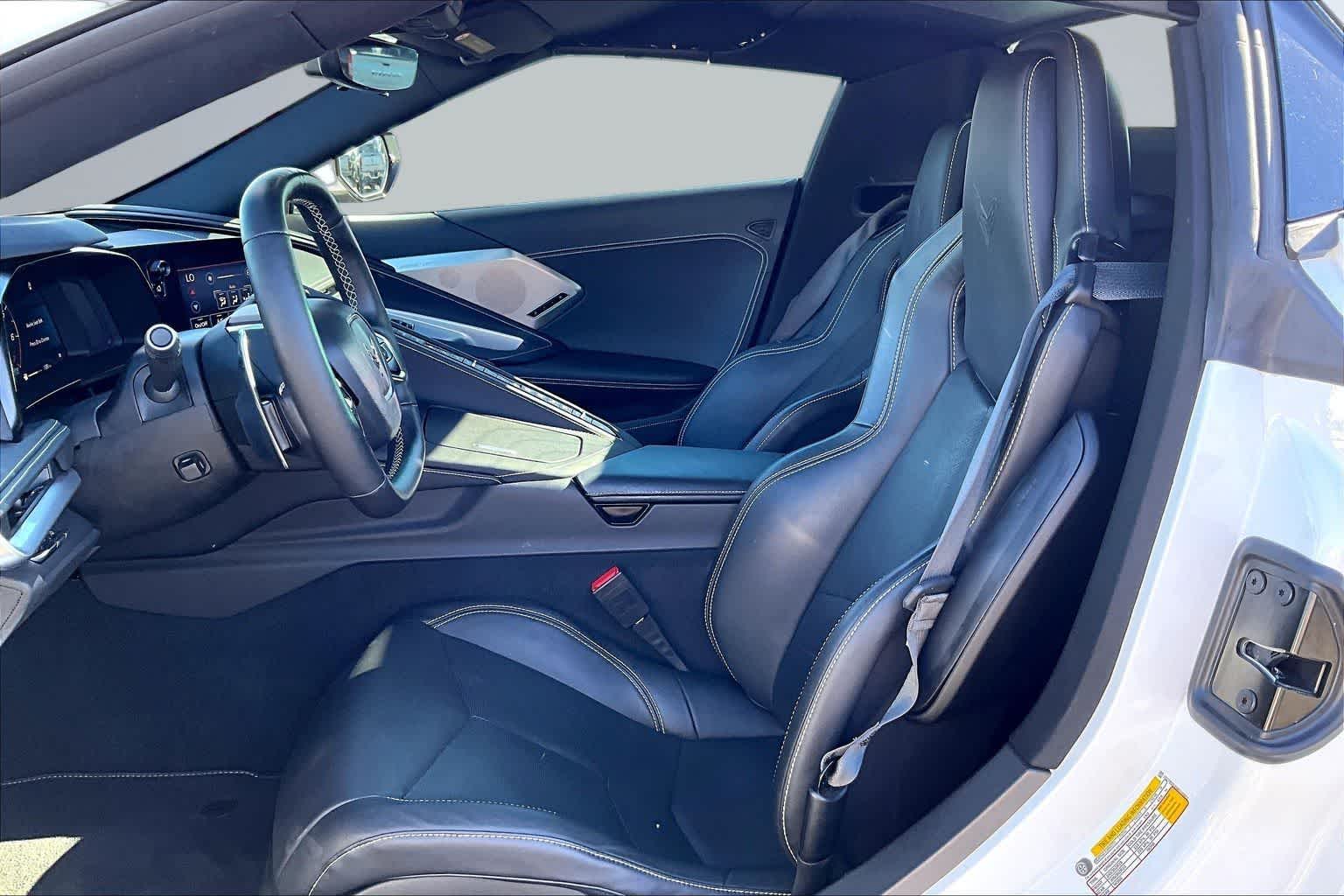 Thumbnail: 2022 Chevrolet Corvette - 10