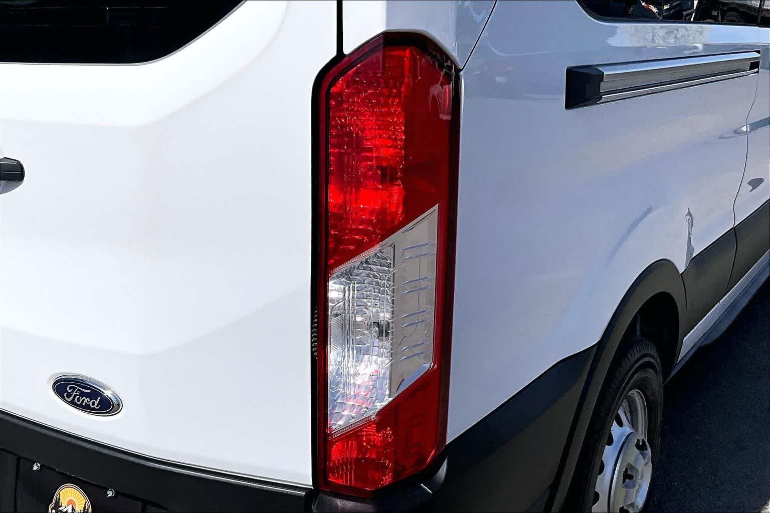 Thumbnail: 2023 Ford Transit Series - 31