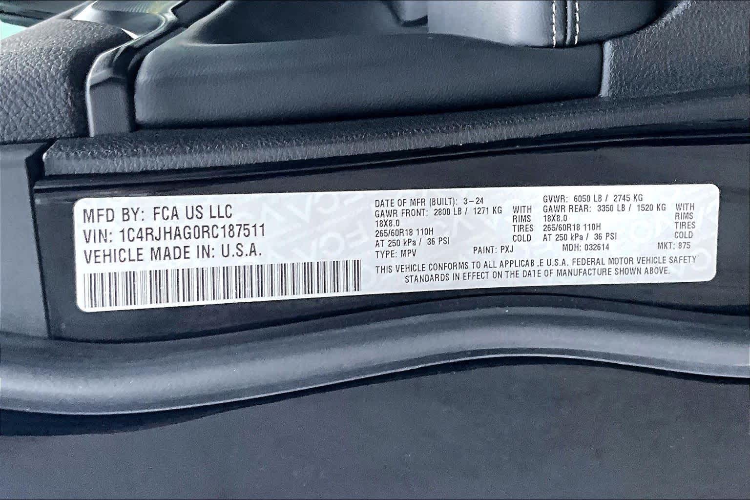 Thumbnail: 2024 Jeep Grand Cherokee - 21