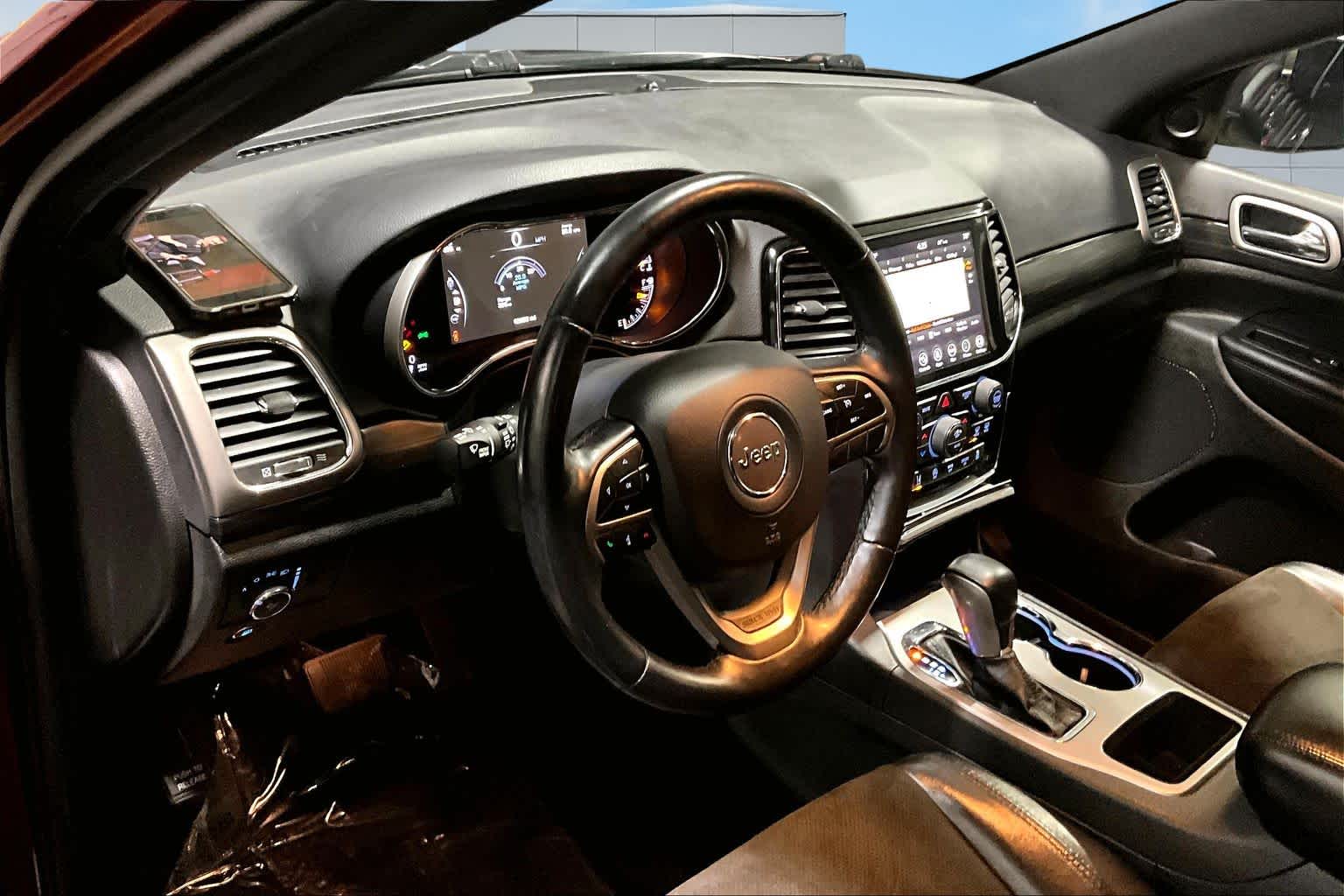 Thumbnail: 2020 Jeep Grand Cherokee - 2