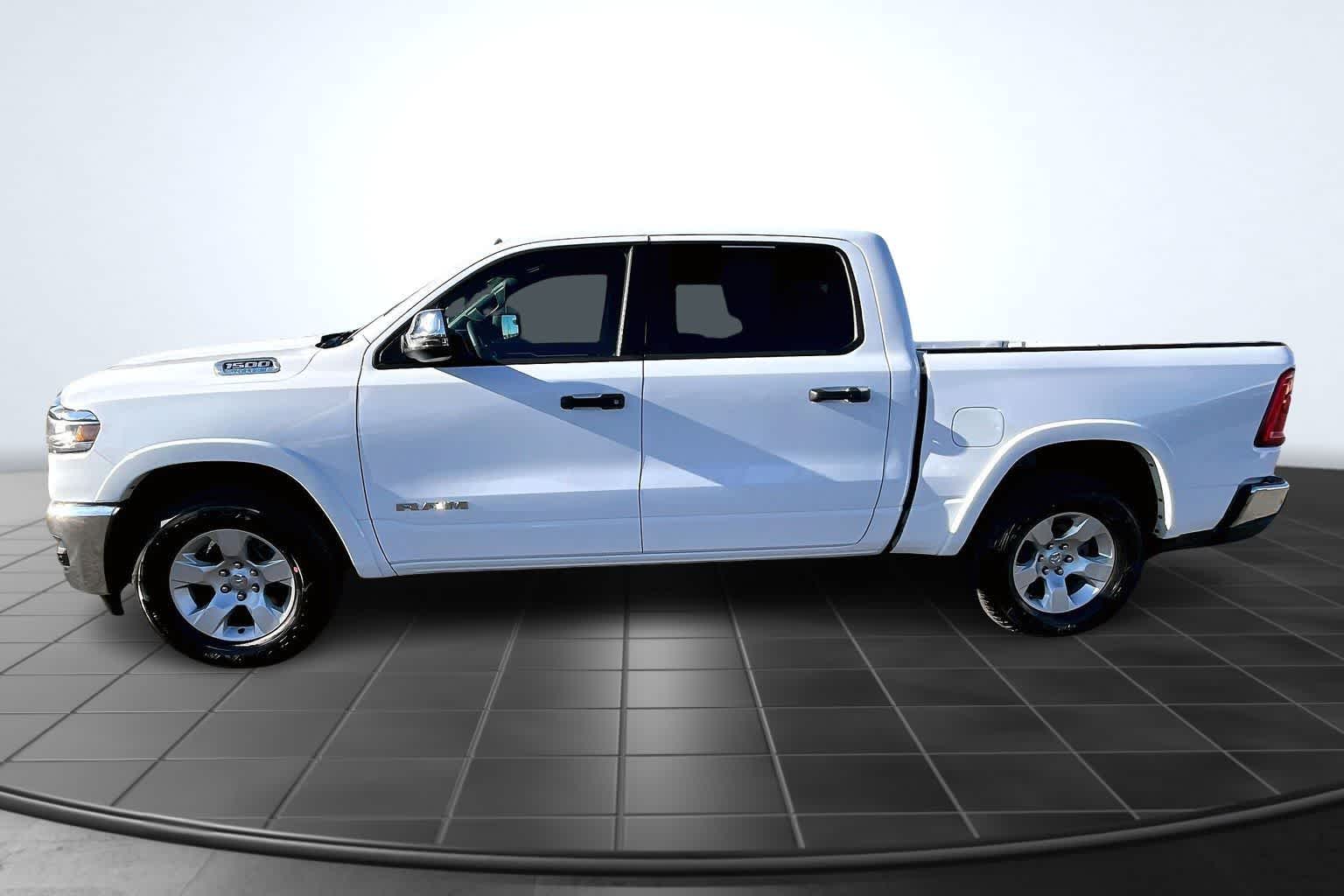Thumbnail: 2025 RAM 1500 - 3