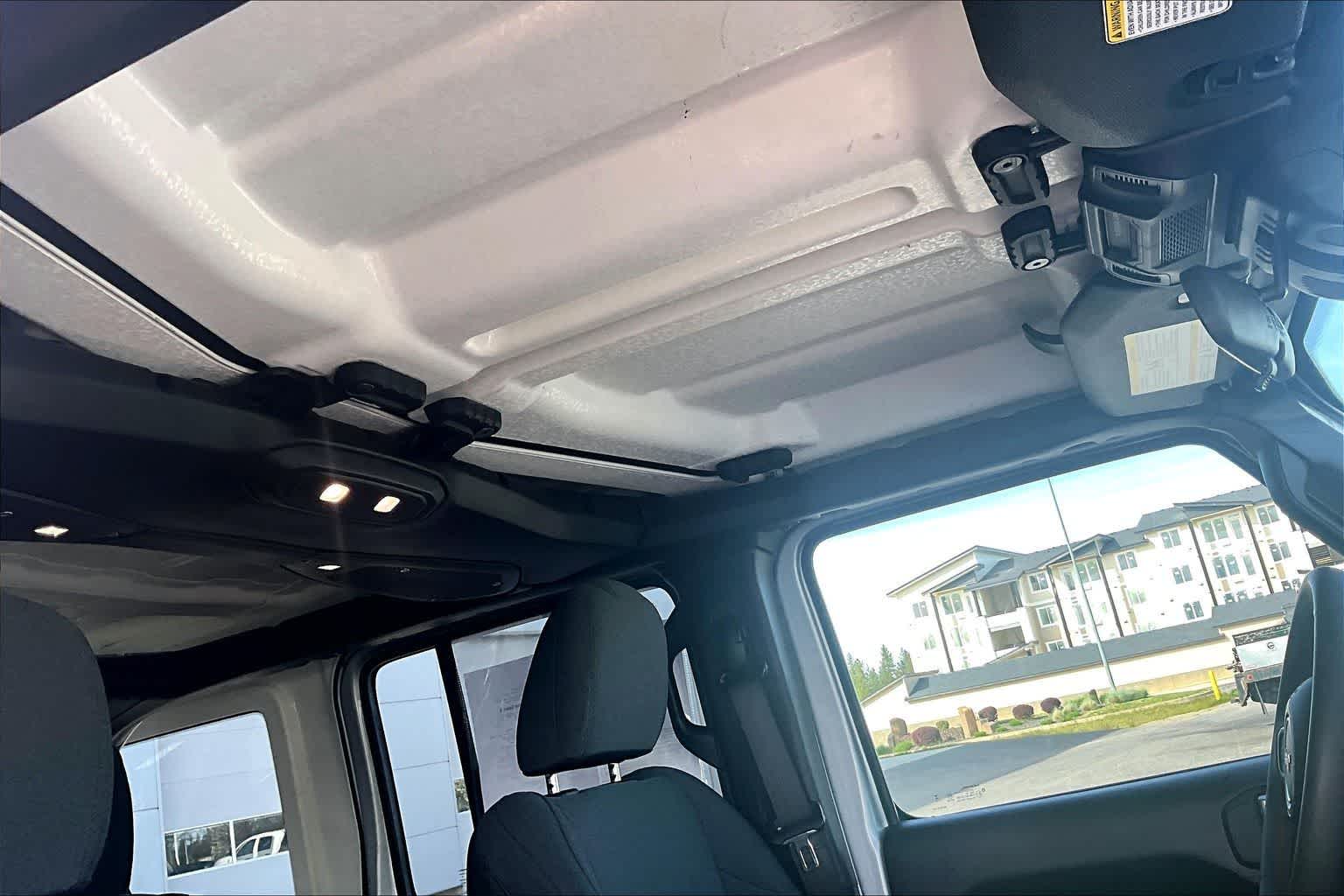 Thumbnail: 2024 Jeep Wrangler - 30