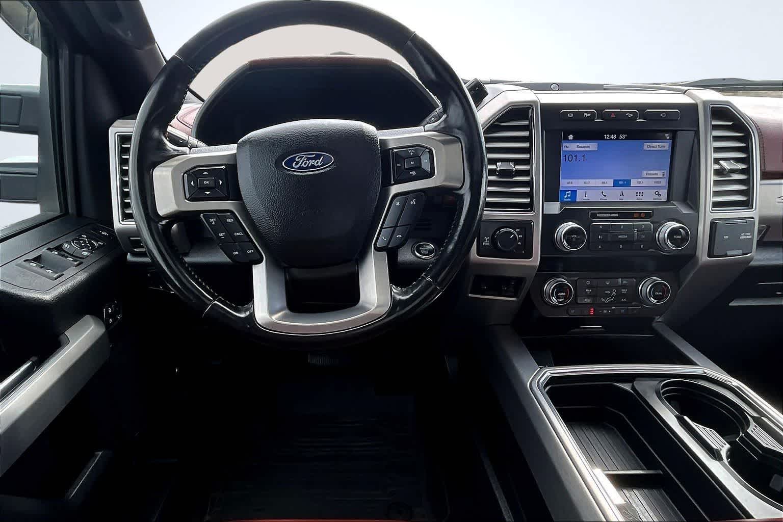 Thumbnail: 2019 Ford Econoline - 15