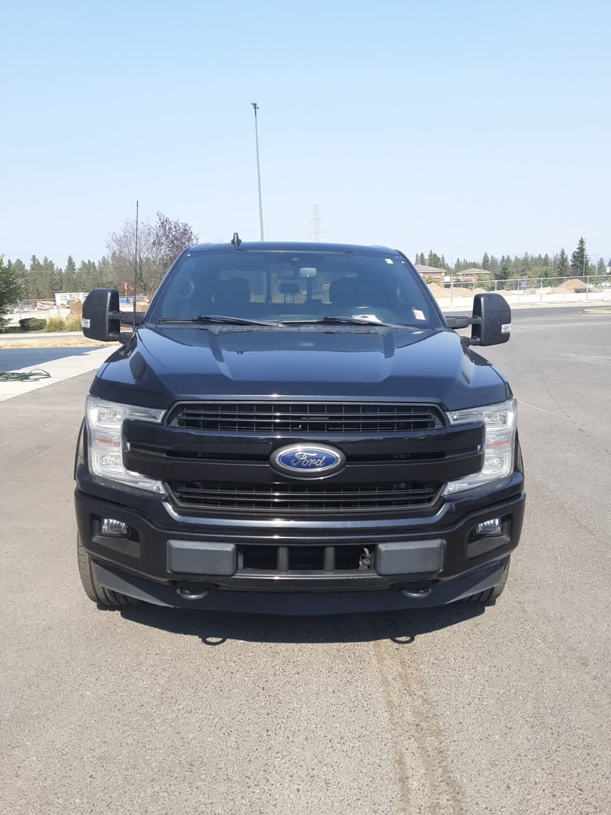 2020 Ford F-150 Lariat photo 2