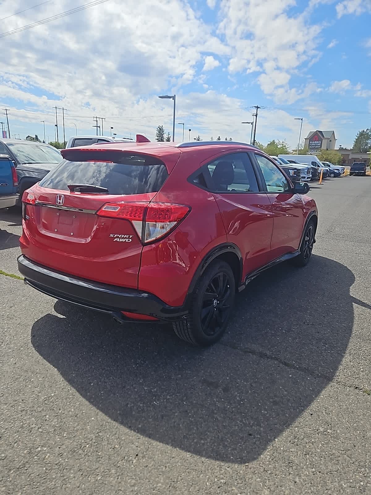 Thumbnail: 2022 Honda HR-V - 4