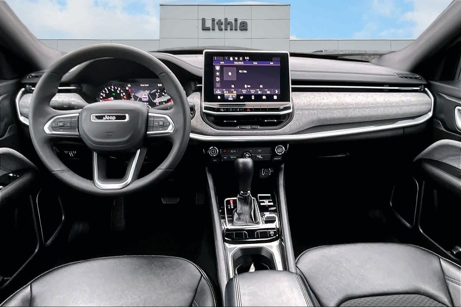 Thumbnail: 2024 Jeep Compass - 10