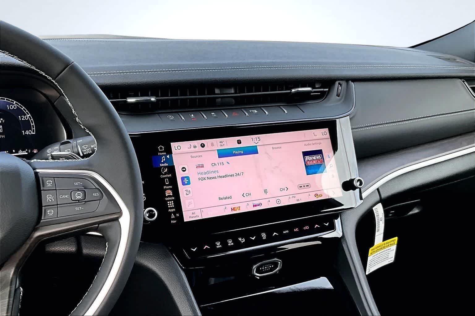 Thumbnail: 2026 Jeep Grand Cherokee - 16