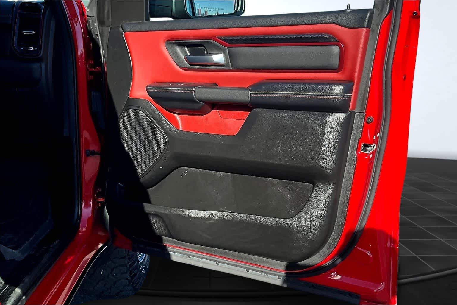 Thumbnail: 2025 RAM 1500 - 29