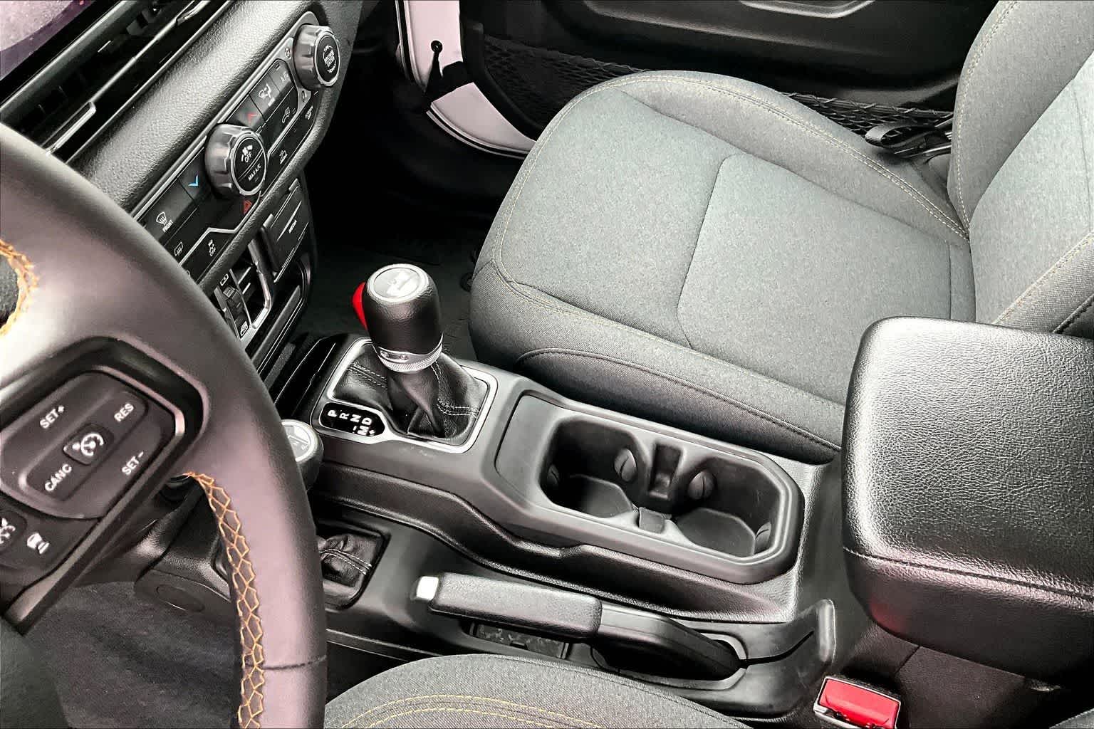 Thumbnail: 2024 Jeep Wrangler - 16